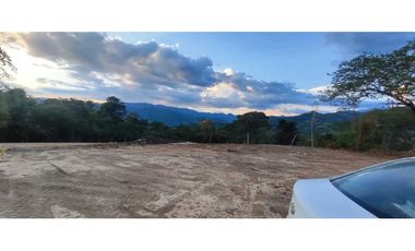 Lotes desde 1500 M2 - 3400 M2 desde 160 mill en La Mesa Cund