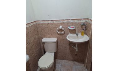 Venta casa en Los Esteros  (FNARANJO)