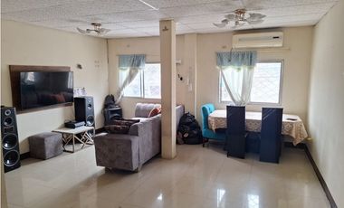 Venta casa en Los Esteros  (FNARANJO)