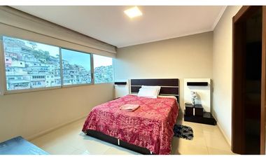 Puerto Santa Ana, River Front 1 Departamento en Renta, 90m2