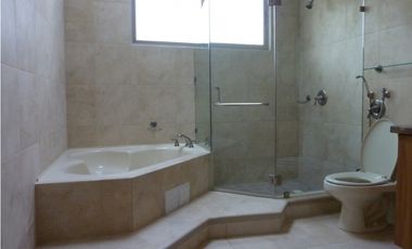 CASA EN VENTA O ALQUILER CLAYTON PH EMBASSY GARDENS