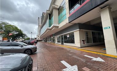 Alquiler de local ESQUINA en el edificio CAMINO DE CRUCES | El dorado