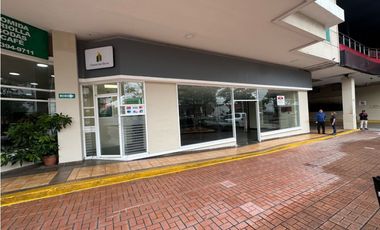 Alquiler de local ESQUINA en el edificio CAMINO DE CRUCES | El dorado