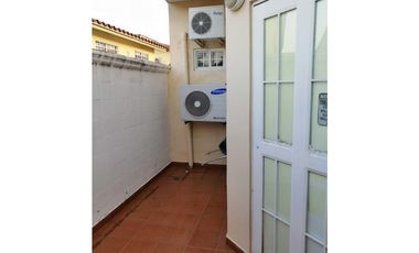 VENTA DE CASA PH DORADO SPRING CONDADO DEL REY 236MTS JP