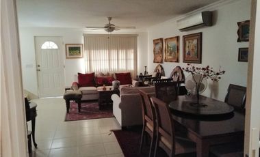 VENTA DE CASA PH DORADO SPRING CONDADO DEL REY 236MTS JP