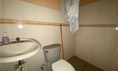 CUIDAD RADIAL / ESCUELA / 751M / IDEAL PARA CENTRO ESTUDIANTIL YH