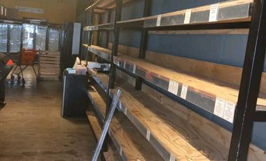 Alquiler de Local Comercial en planta baja, Cod-J