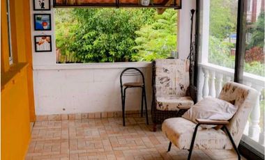 Alquier de Casa Amoblada en las Uvas de San Carlos Cod-J