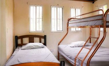 Alquier de Casa Amoblada en las Uvas de San Carlos Cod-J