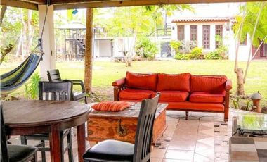 Alquier de Casa Amoblada en las Uvas de San Carlos Cod-J