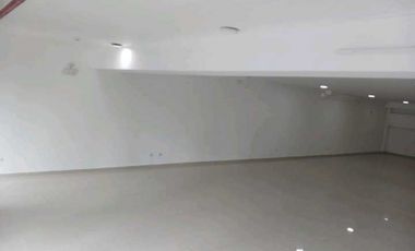 Alquiler de Local Comercial en Via España 170 m2.Cod-J