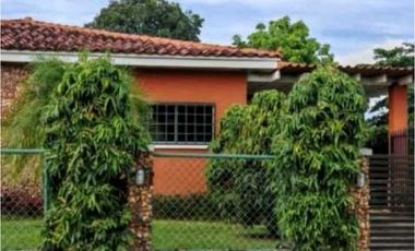 Venta de Casa en Residencial La Colonia.Punta Chame. Cod-J258