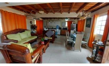 Venta de casa Lago Ensenada, San Carlos.Cod.J134