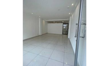 Alquiler de Local Comercial en San Francisco, Planta baja