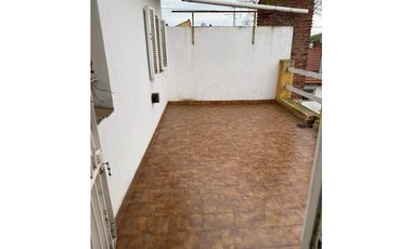 VENTA CASA 5 AMBIENTES Parque Camet - APTO CREDITO