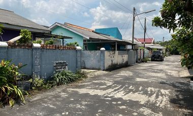 DIJUAL RUMAH FULL FURNISH DEKAT DANAU KOMPLEK OPI JAKABARING PALEMBANG