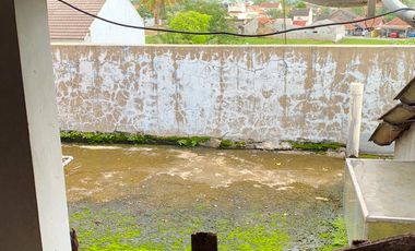 Rumah 3 Lantai Bagus Siap Huni di Perumahan Kota Cianjur