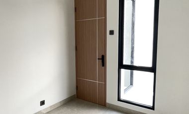 Hunian Modern 2 Lantai Selangkah ke Jakarta Selatan