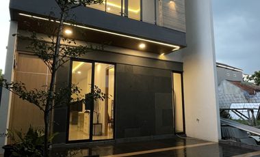 Hunian 2 Lantai Eksklusif Siap Huni di Depok