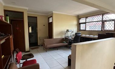 A. Yani Bandung Rumah Pusat Kota Bandung lokasi Strategis dan nyaman