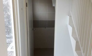 Rumah Full Renov Siap Huni Puri Surya Jaya