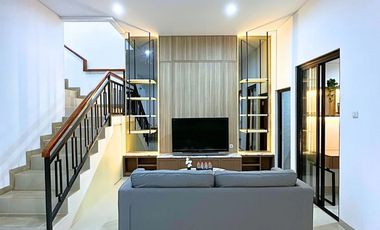 Rumah scandinavian industrial full furnish jakarta selatan
