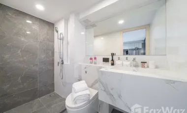 2 Bedroom Condo for sale at Origin Plug and Play SaiLuat Station