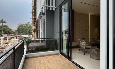 Rumah 2 lantai mewah Ekslusif di Jagakarsa jakarta selatan