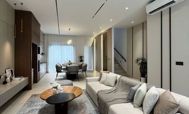 Rumah 2 lantai mewah Ekslusif di Jagakarsa jakarta selatan