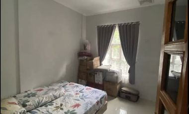 SUPER MURAH Rumah 2 Lantai dekat Pemkot Cimahi harga dijual 700 jutaan
