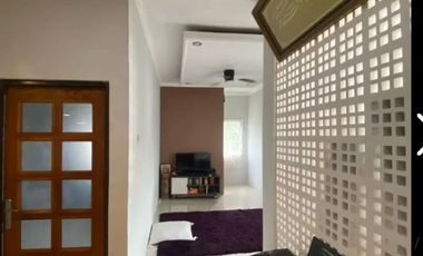 SUPER MURAH Rumah 2 Lantai dekat Pemkot Cimahi harga dijual 700 jutaan