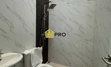 Rumah baru 3 lantai plus rooftop di Jagakarsa Jakarta Selatan