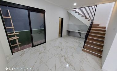 RUMAH BARU MINIMALIS DI CIGADUNG DAGO BANDUNG Strategis Harga Nego
