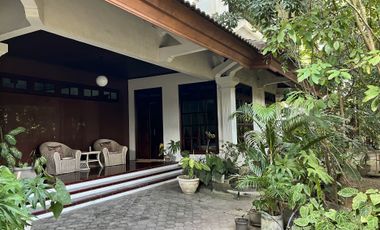 DIJUAL VILLA MEWAH CIUNG WANARA 2 LANTAI KAWASAN ELIT RENON BALI