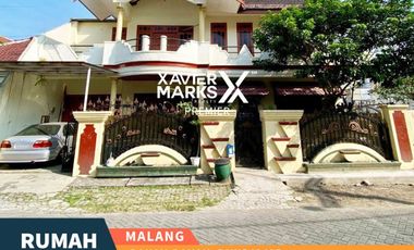 Rumah Hook Terawat Bangunan Kokoh di Sawojajar Malang