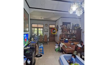 Rumah di Pamularsih Raya Semarang