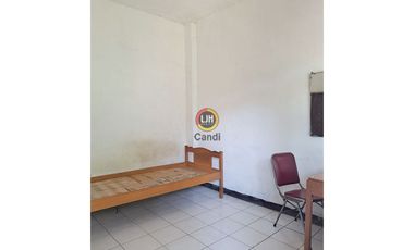 Rumah di Pamularsih Raya Semarang