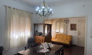 Chalet en venta en Bernal Centro