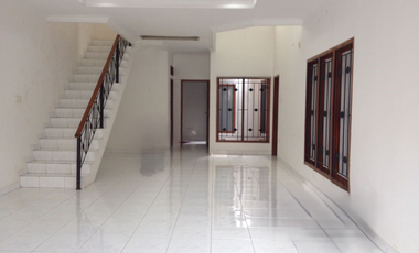 DIJUAL RUMAH DELTASARI AREA RADIO DALAM DI GANDARIA UTARA