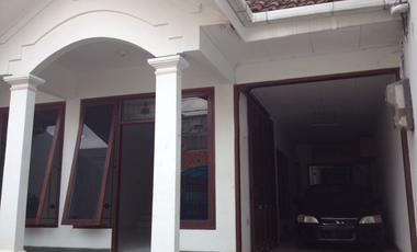 DIJUAL RUMAH DELTASARI AREA RADIO DALAM DI GANDARIA UTARA