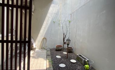 Disewakan  rumah  di kota wisata