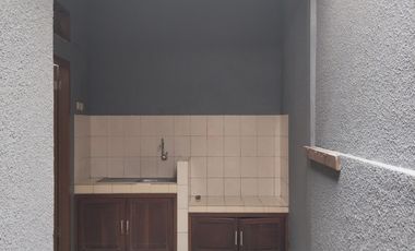 Disewakan rumah dalan kavling Wijaya Kusuma, Jl. H. Dimun, Cilodong De