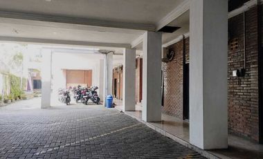 Jual Hotel Lokasi Stategis di Mojoroto Kediri, 15 Mnt ke Bandara Dhoho