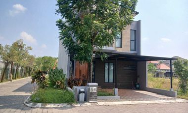 Dijual Rumah Modern Cluster Elite 2 Lantai Bagus Siap Huni Di Colomadu