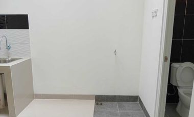 JUAL SEGERA RUMAH ASRI POSISI HOOK DI SENOPATI ESTATE