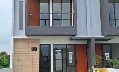 DIJUAL RUMAH 2 LANTAI DI  SUKODONO SIDOARJO
