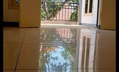 Rumah Bagus 2 lantai, Perum Griya Permata Gedangan, Sidoarjo