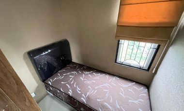 Sewa 3BR Full Furnished Lt, Tinggi, Bersih Bikin Nyaman Huni Bassura