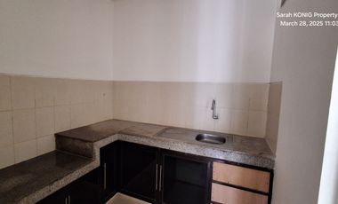 Wiyung. Royal Residence, siap huni. Murah