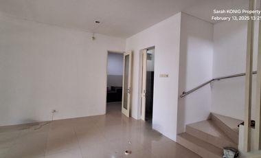 Wiyung. Royal Residence, siap huni. Murah